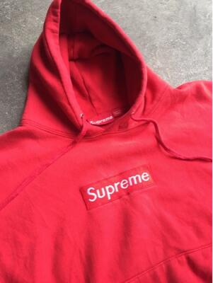 supreme logo original