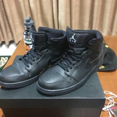 Air Jordan 1 Mid bnb