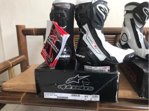alpinestars road race boots