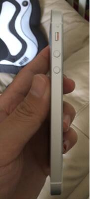 Iphone se 64 Gb silver