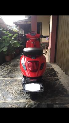 Jua Piaggio Vespa Sprint Red 2014