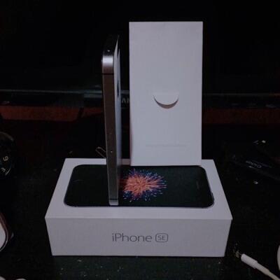 iPhone SE 16 GB Space Grey Second
