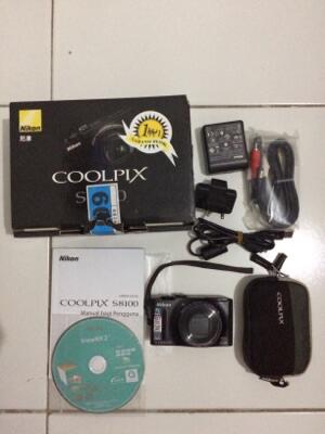 Nikon Coolpix S8100