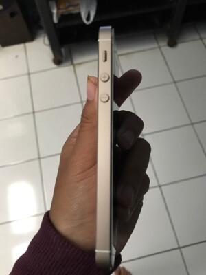 iphone 5s 16gb mulus like new