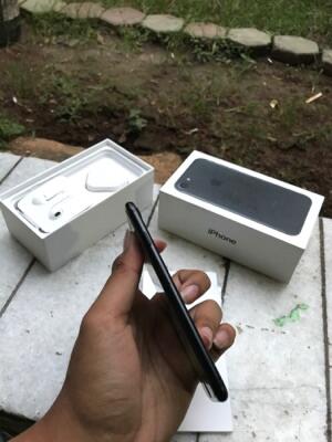 iPhone 7 32GB Black Matte Second Mulus COD Jakarta
