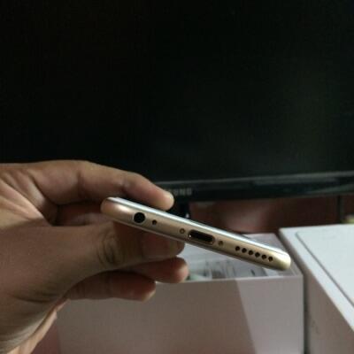 iPhone 6 64 GB Gold
