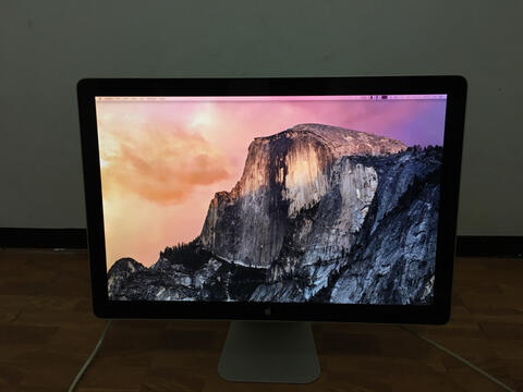 used apple cinema display