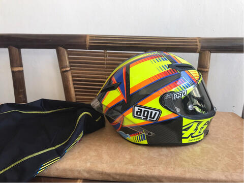 Terjual Helm AGV Pista Soleluna 2013 Size XL 90 persen Jakarta Selatan |  KASKUS