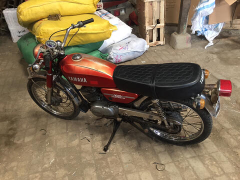 yamaha RS100 bukan ( LS3 / Vespa / CB100 )