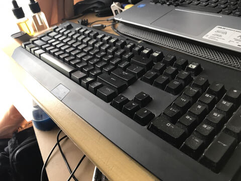 DIJUAL RAZER BLACKWIDOW ULTIMATE