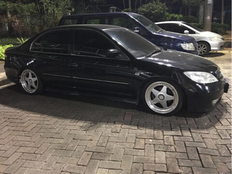 Honda CIVIC vti-s tahun 2005 black