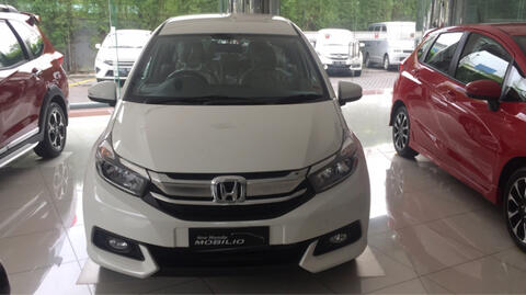 Terjual cari mobil honda mobilio brio jazz brv harga oke 