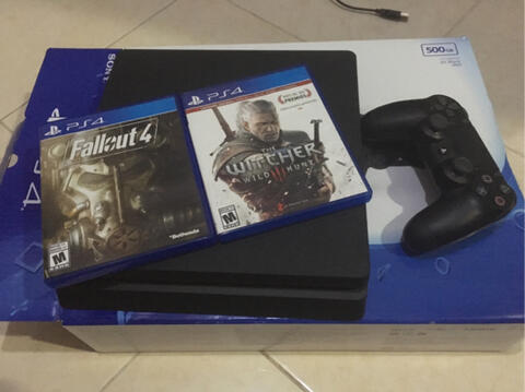 PS4 Slim CUH 2006A 500GB Black Jet