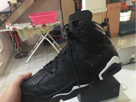 FOR SALE NIKE AIR JORDAN 6 BLACK CAT