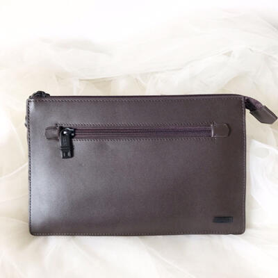 tumi double zip envelope clutch