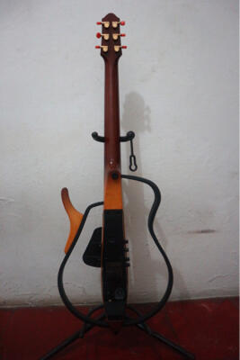 yamaha silent guitar acoustik