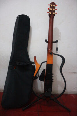 yamaha silent guitar acoustik