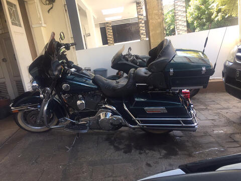 Moge Harley Davidson Ultra Classic Tahun 2002 Injection Hijau Tua