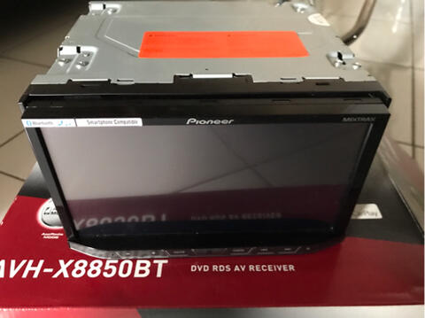 Head unit Pioneer AVH X8850BT mulus