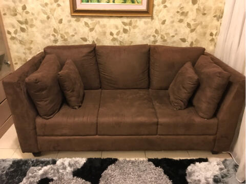 sofa: Sofa Minimalis Bludru