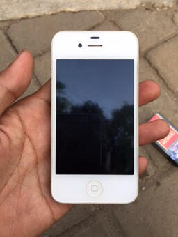 iphone 4 8gb bypass