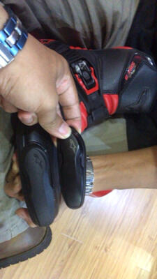 Terjual Magnesium Toe Slider Boots 