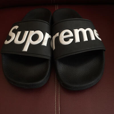 black supreme slides