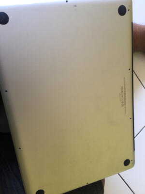 Macbook Pro 2011 VGA Problem Core i5 No RAM No HDD