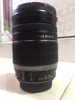 Lensa Canon 18-200 F3.5-5.6 IS (Seken Second Bekas)