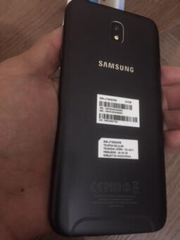 Samsung Galaxy J7 Pro Warna Hitam. Super istimewa seperti baru. Garansi Resmi