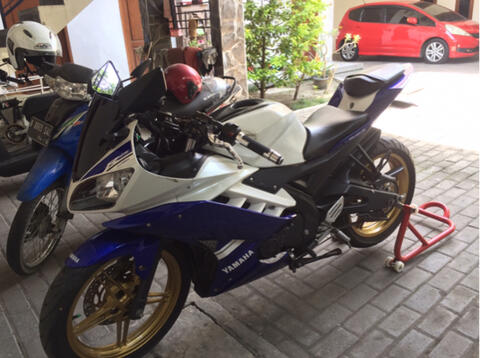 Yamaha R15 2014