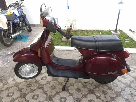 vespa Excel 150 bandung