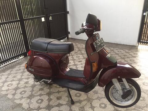 vespa Excel 150 bandung