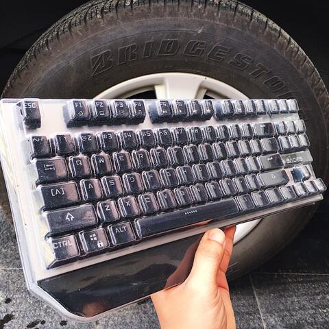 Sades Karambit TKL Mechanical Keyboard - Blue Switch KAILH Blue LED
