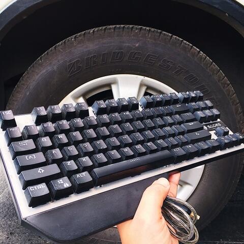 Sades Karambit TKL Mechanical Keyboard - Blue Switch KAILH Blue LED
