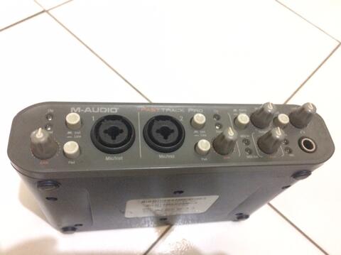 M AUDIO FAST TRACK PRO nego