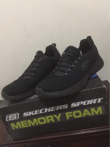 sepatu skechers sport dynamight like new