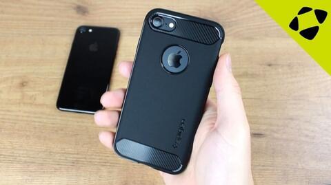 Spigen Rugged Armor iPhone 7 (bisa juga iPhone 6 & 8)