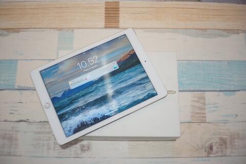 iPad Air 2 16gb WIFI + Lte gold murah bandung EX RESMI INDO