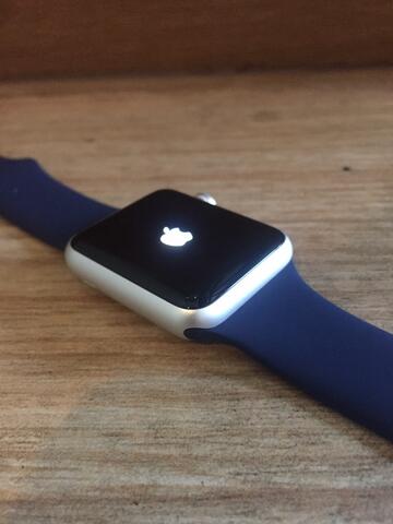 iwatch gen1 42mm Kondisi Sempurna