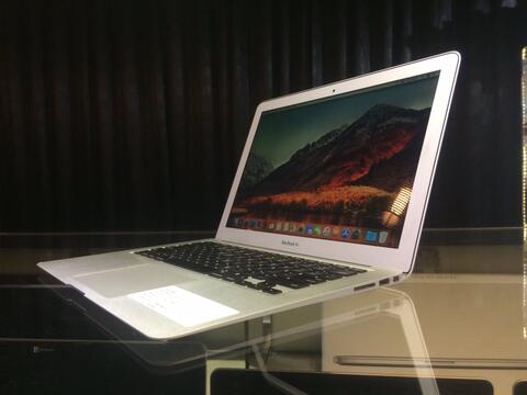 macbook air 13inch i5 ram4 ssd128 murah sehat mantap