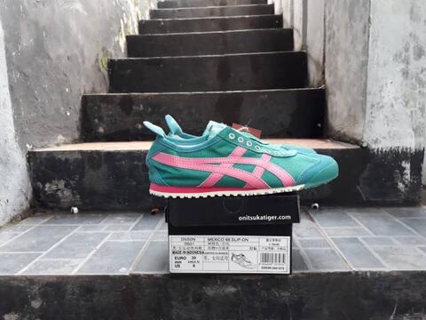 Onitsuka Tiger Mexico 66 Slip On Green List Pink
