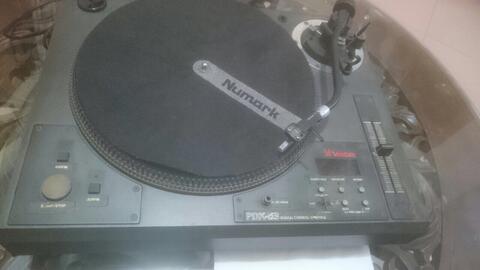 turntable vinyl piringan hitam Vestak dtx-d3 dan ampli Marrantz