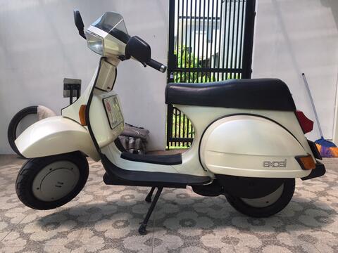 Vespa Excel p150 bandung
