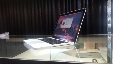 Macbook Pro Core i7 Ram4 Hdd750 Muluuuus Sehat Murah