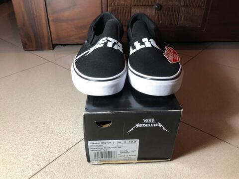Vans Metallica Slip on size 10US BNIB