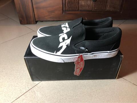 Vans Metallica Slip on size 10US BNIB