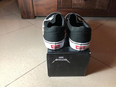 Vans Metallica Slip on size 10US BNIB