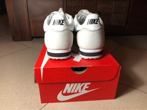 Adidas EQT Cushion Adv, Nike AF 1, Nike Cortez