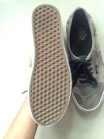 vans authentic camo jacquard